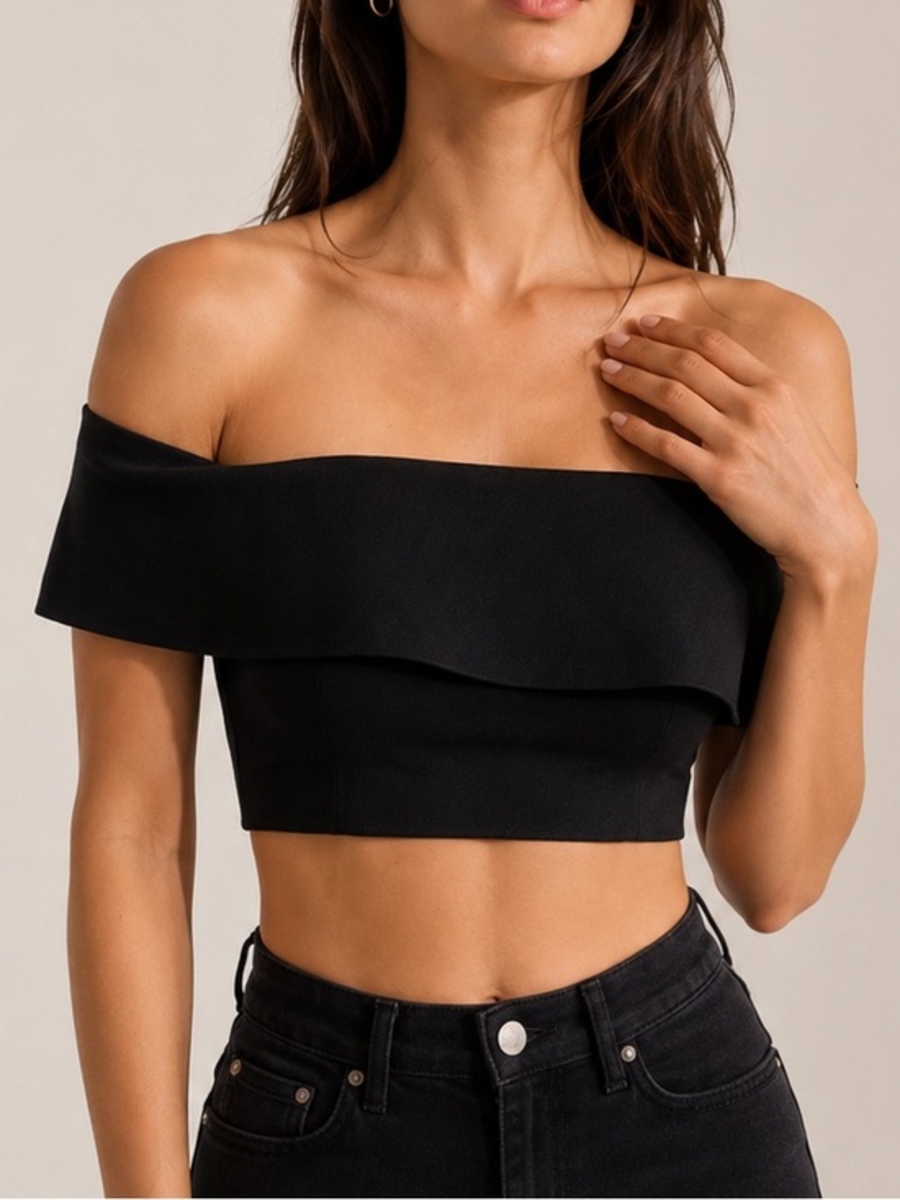 Aritzia Babaton Marek Black Off Shoulder Crop Top Knit Stretch